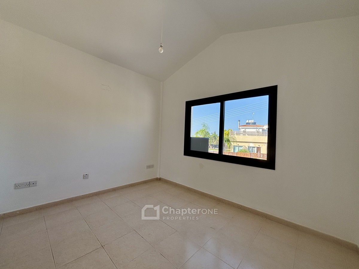 Detached Villa For Sale  in  Peyia - St. George