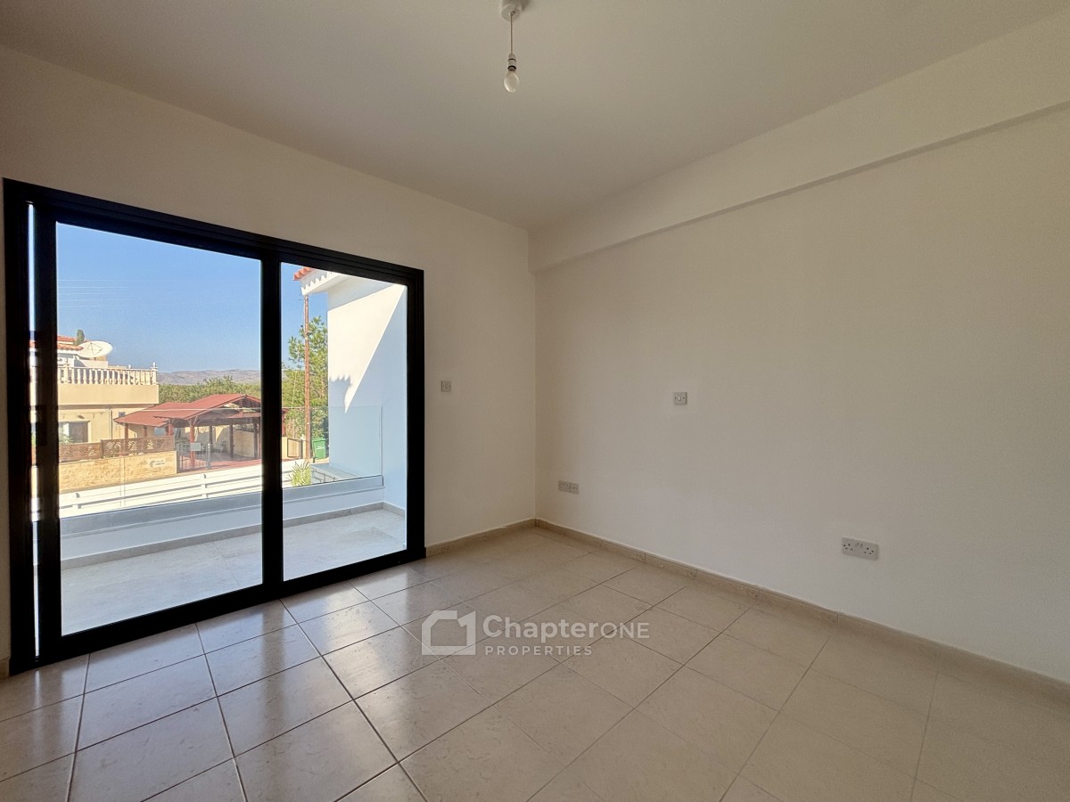 Detached Villa For Sale  in  Peyia - St. George