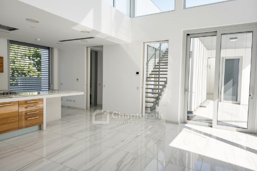 Detached Villa For Sale  in  Strovolos - Chryseleousa