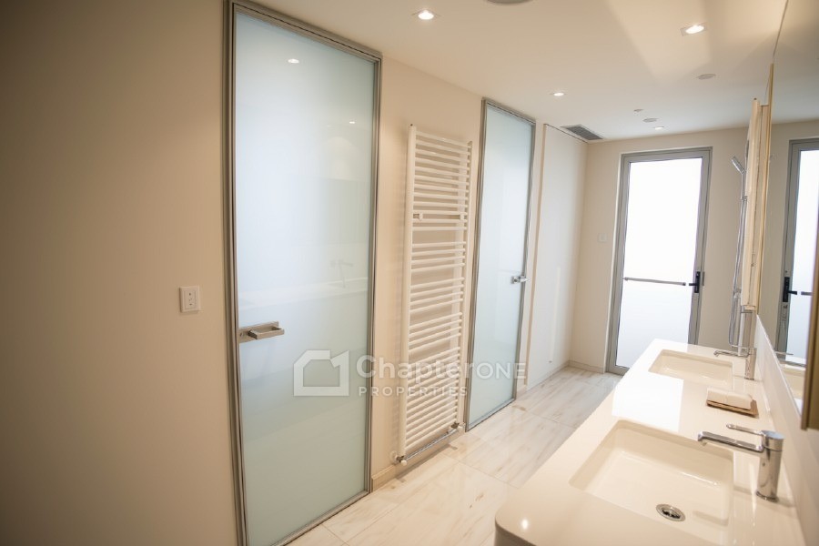 Detached Villa For Sale  in  Strovolos - Chryseleousa