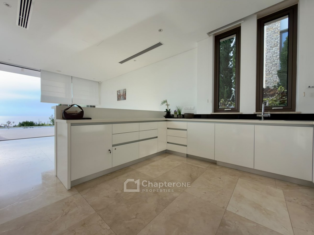 Detached Villa For Sale  in  Peyia - St. George