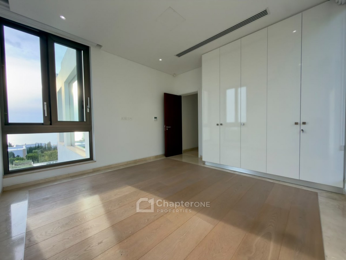 Detached Villa For Sale  in  Peyia - St. George