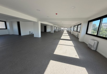 Agioi Omologites, Nicosia Office  For Rent | C13164