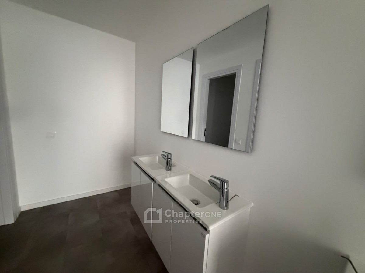 Office  For Rent  in  Agioi Omologites